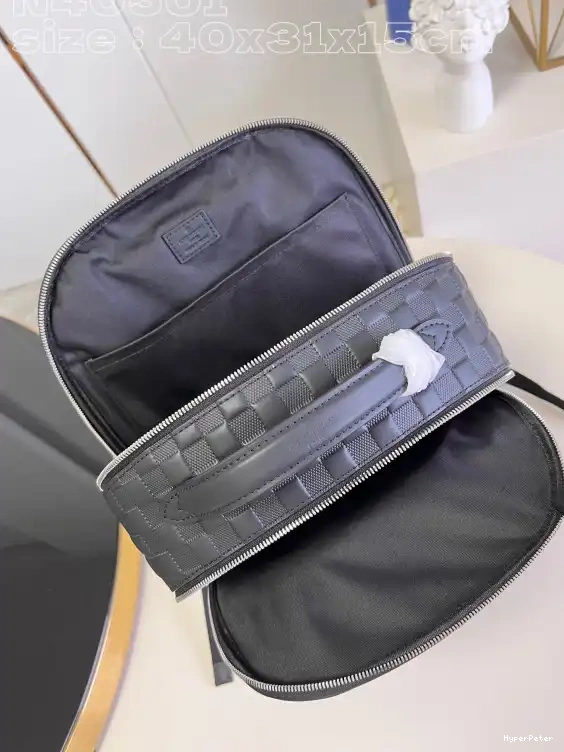 Backpack LOUIS VUITTON Avenue 0520